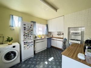 Photo 18- click for photo gallery